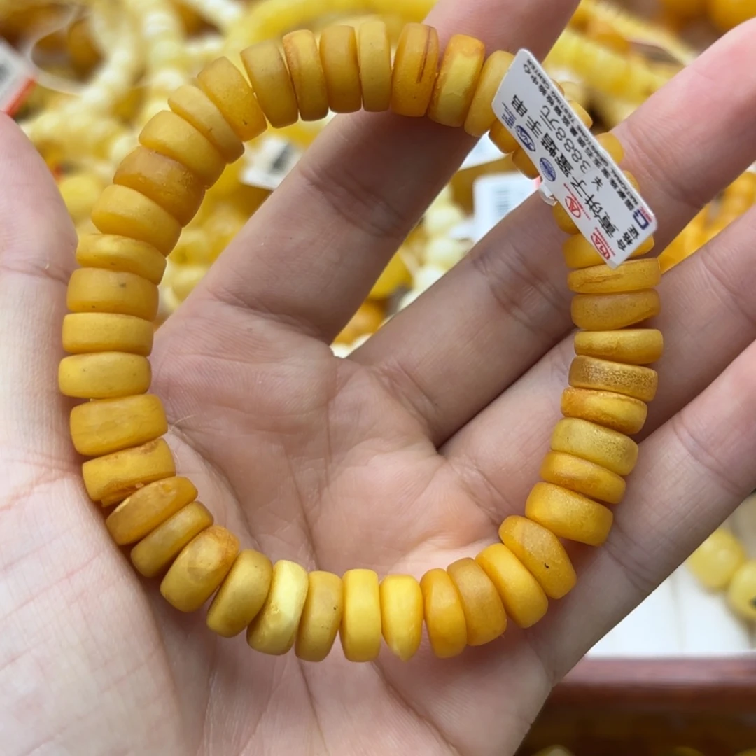 未镶嵌琥珀珠宝奇石
