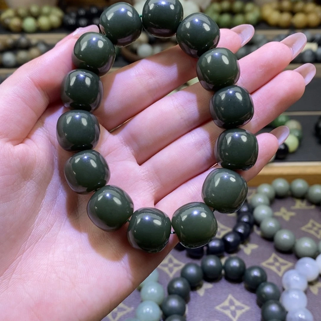 和田玉手串未镶嵌