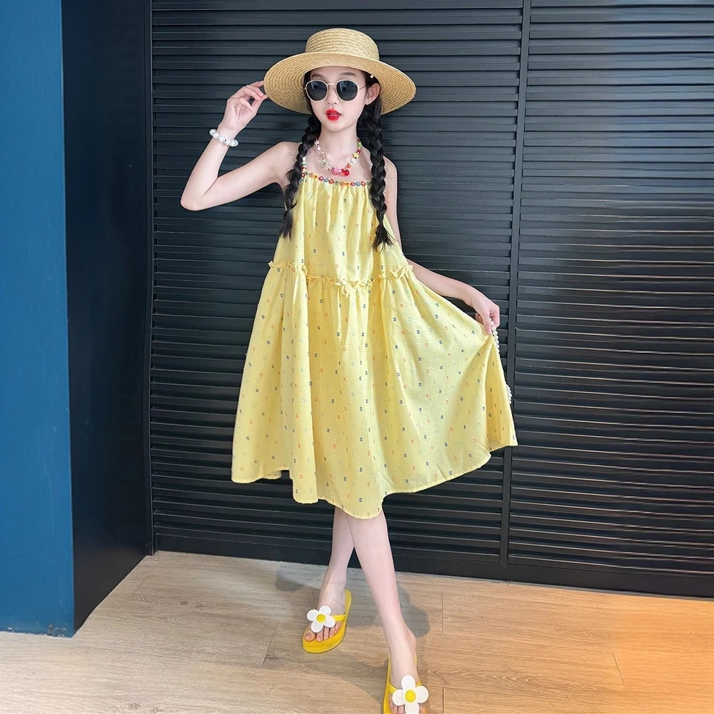 女童连衣裙夏季2025新款儿童多巴胺小洋裙中大童海边度假风吊带裙