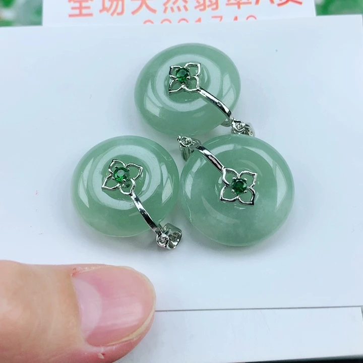 翡翠未镶嵌颈饰多样性发其1