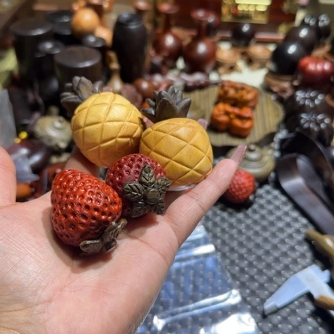 维腊木（绿檀）桑**.