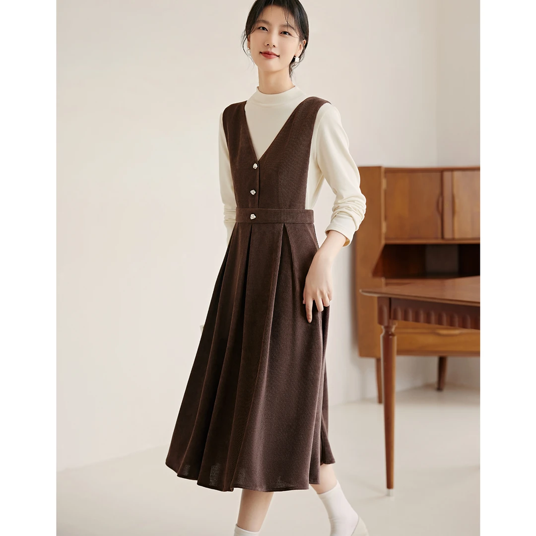 XWI/欣未【奥莱】优雅通勤连衣裙套装24冬别致优雅通勤连衣裙套装女