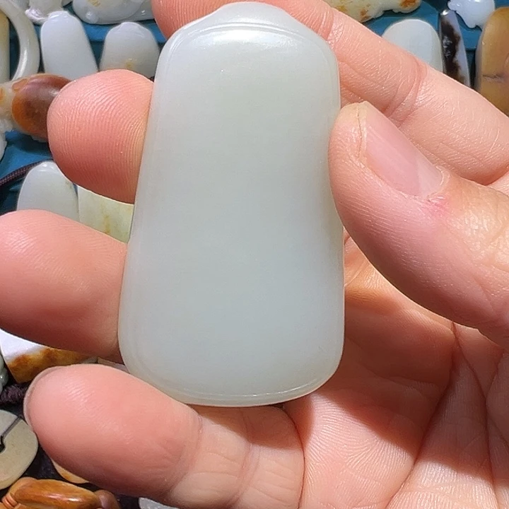 和田玉未镶嵌吊坠(不含链)