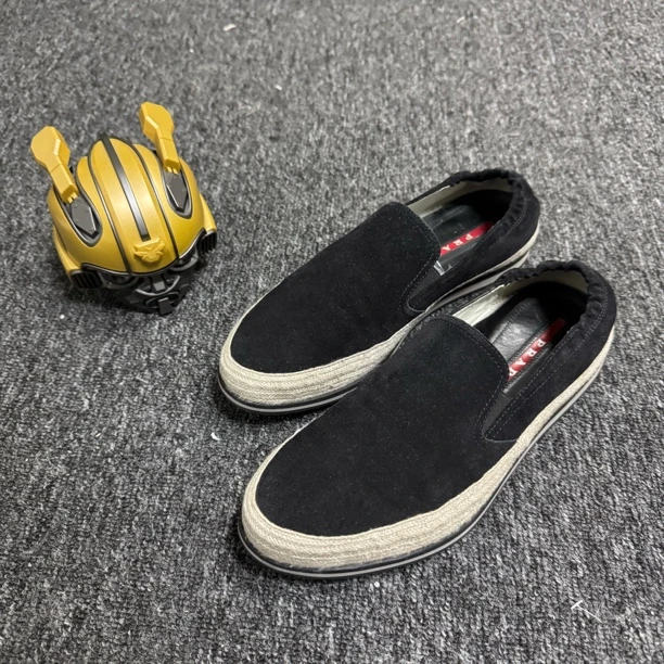 99新 Prada/普拉达 /41.5码/黑色麂皮草编底一脚蹬/公价7950