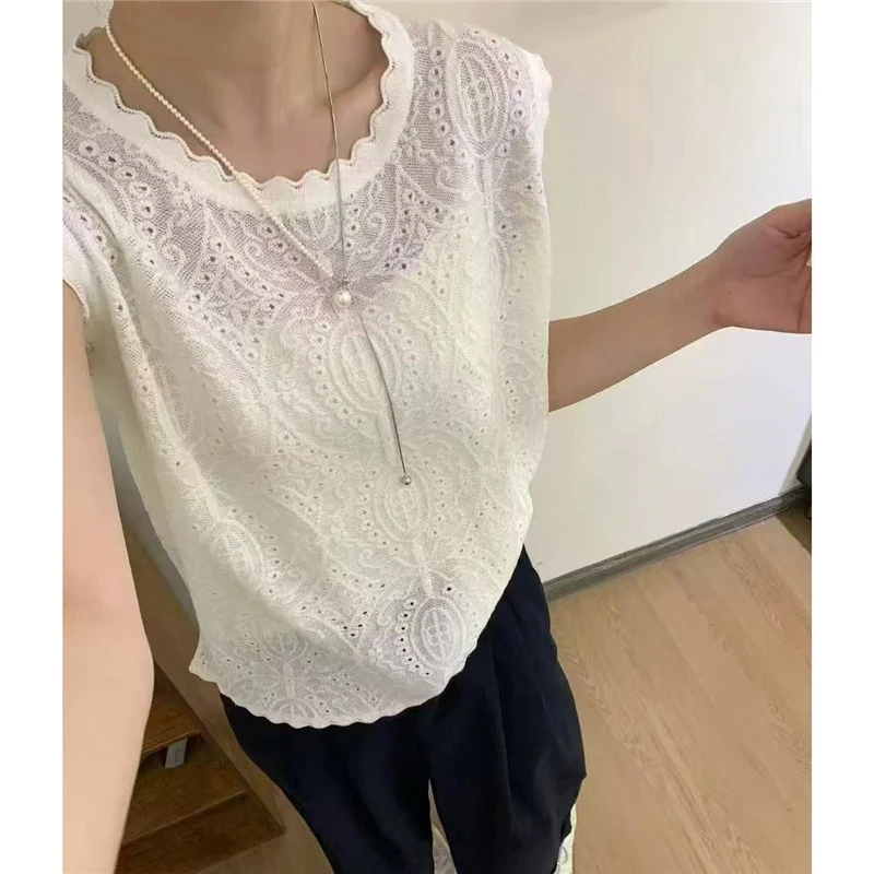 法式蕾丝花边背心夏季新款百搭气质提花镂空时尚无袖内搭针织上衣