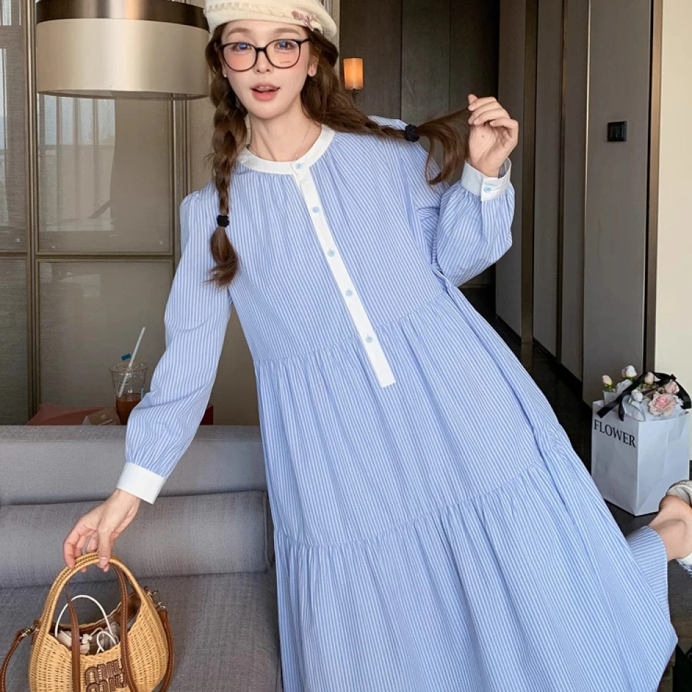 法式孕妇装休闲2025新款舒适洋气早秋季泡泡袖温柔孕妇连衣裙秋装