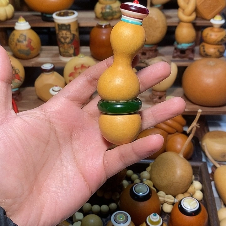 碧玉套环三度葫芦