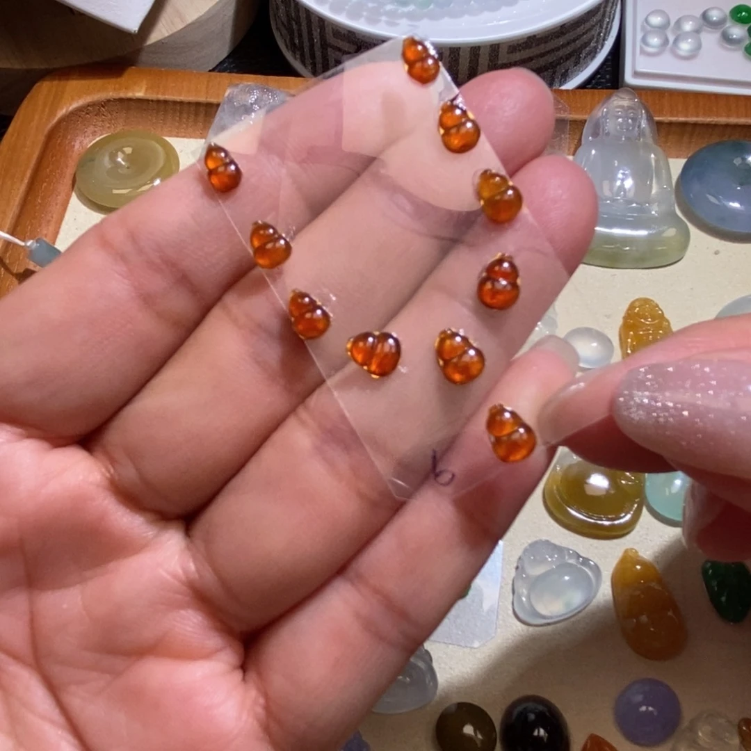 未镶嵌定制翡翠翡翠