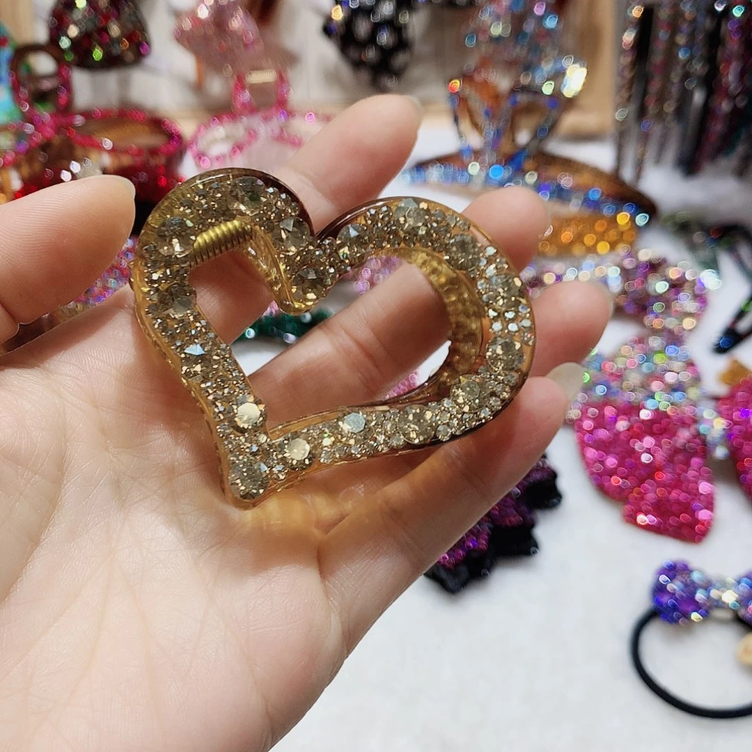 仿水晶非金属泡菜施家大抓夹