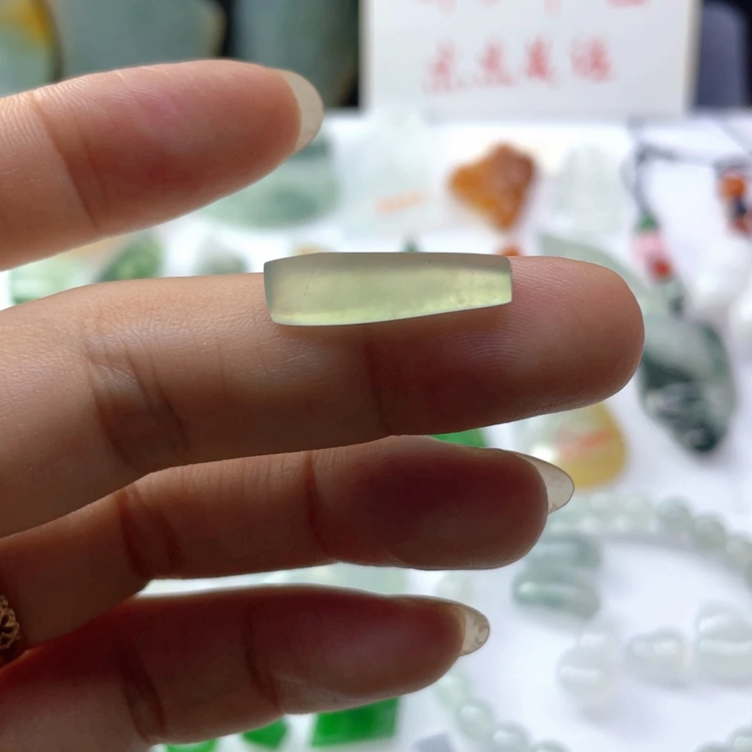 未镶嵌定制翡翠天然缅甸翡翠