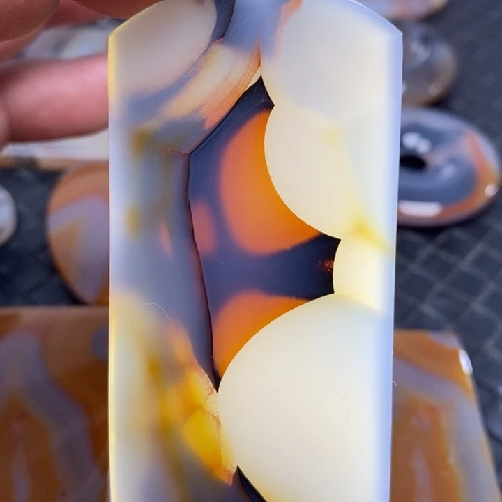 玛瑙/玉髓未镶嵌颈饰