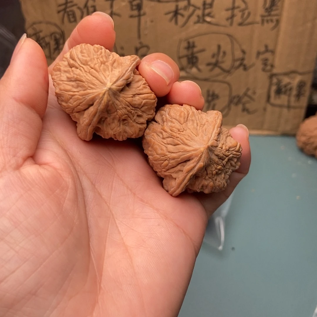 大***8吊坠文玩核桃金钱豹27