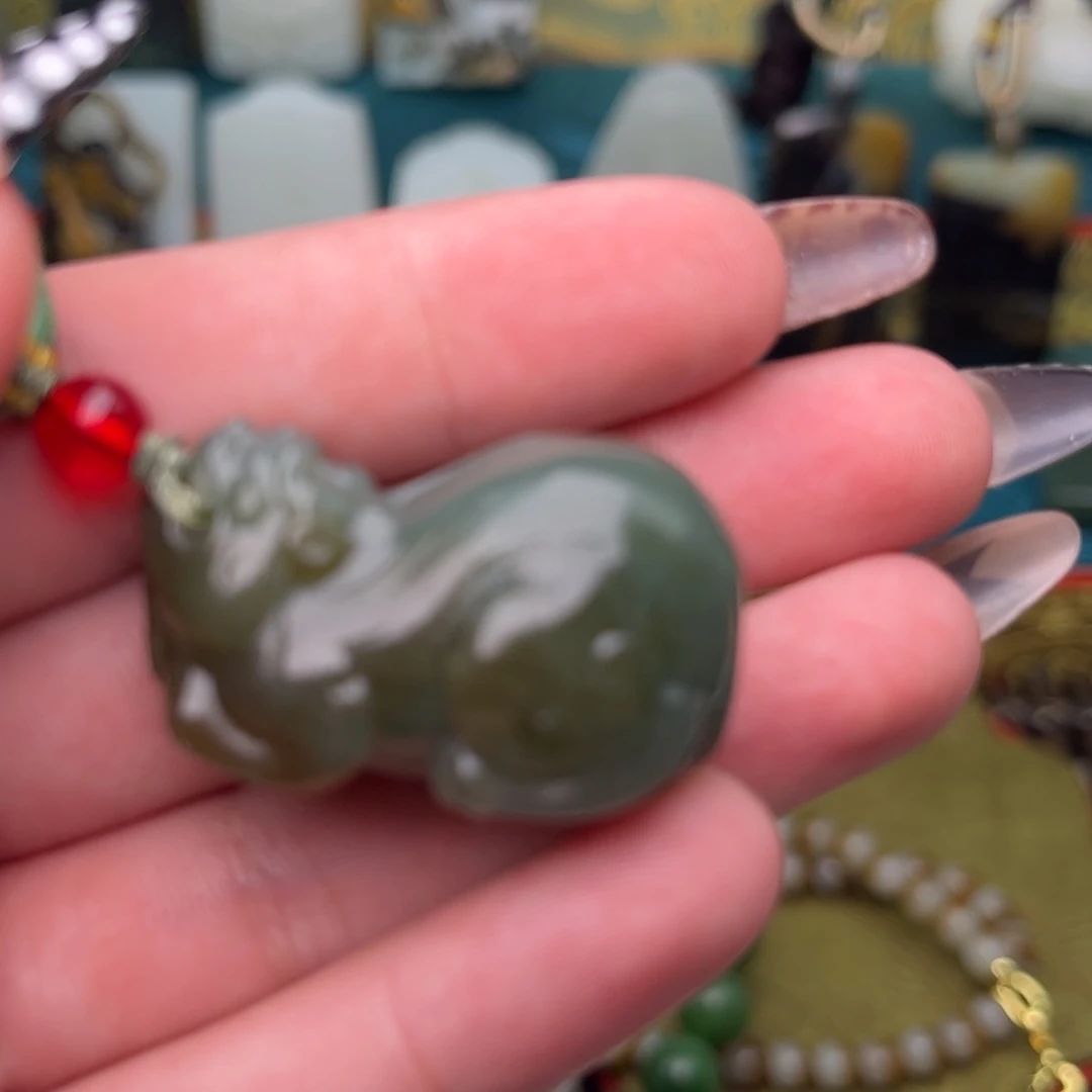 和田玉（糖玉）未镶嵌挂件