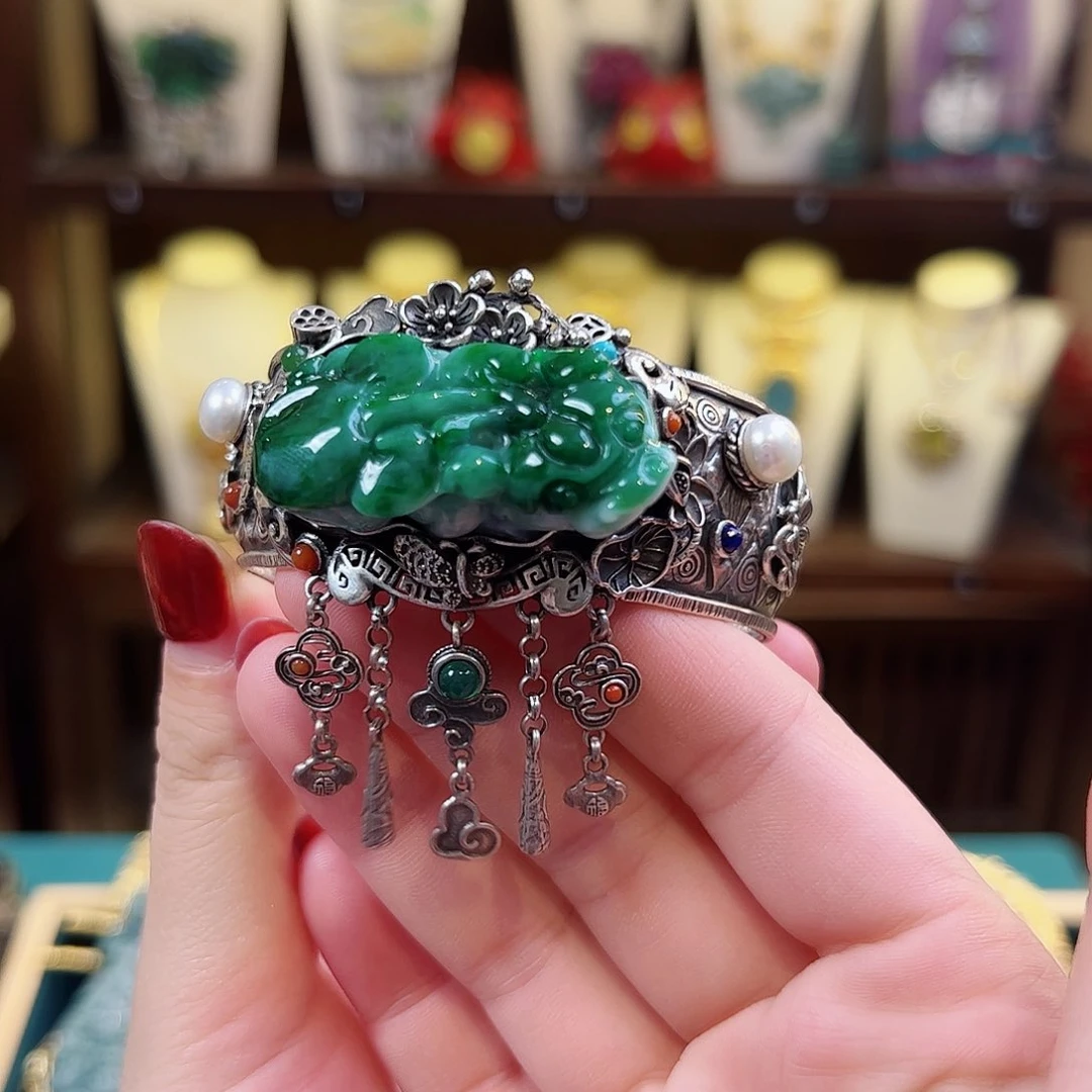 翡翠手镯银S925镶嵌手镯