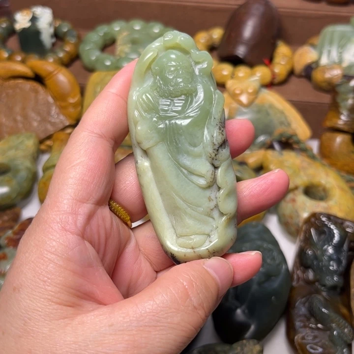 棉***团岫岩河磨玉（透闪石质玉）未镶嵌珠宝奇石