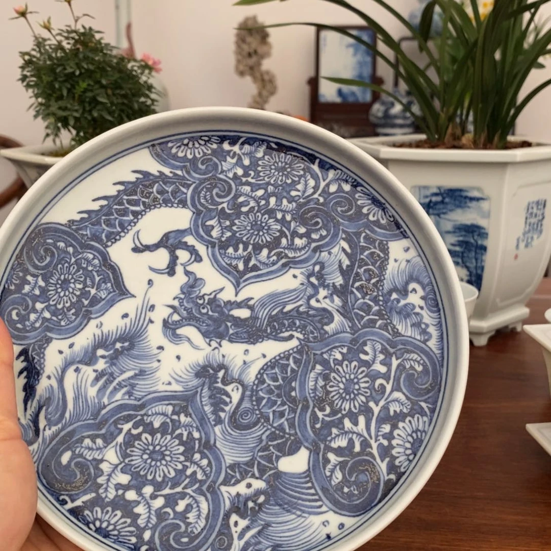 以*?仿元青花龙壶承