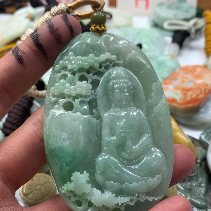 颈饰未镶嵌翡翠保真天然a货翡翠