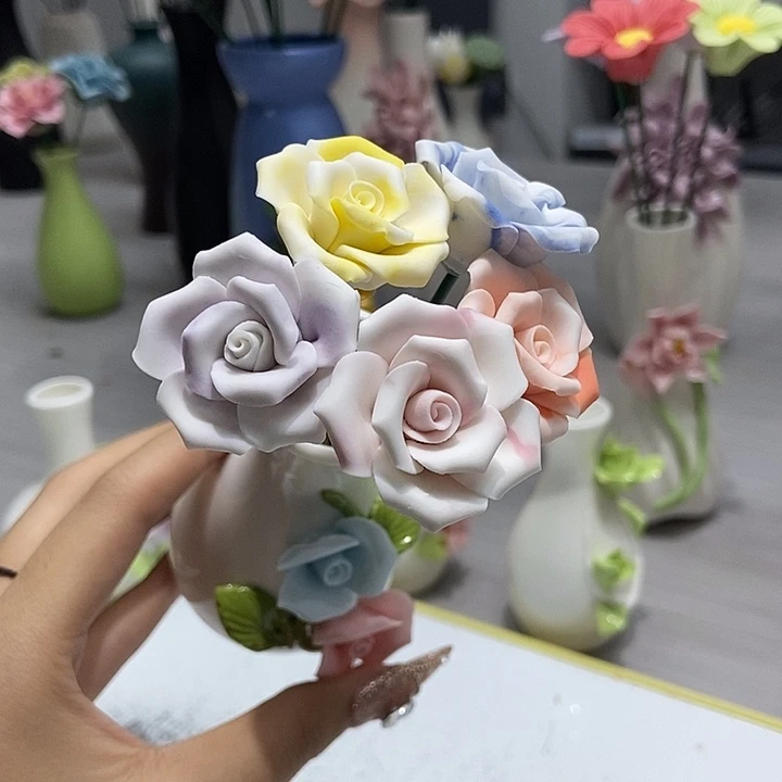 陶瓷纯手工捏花设计