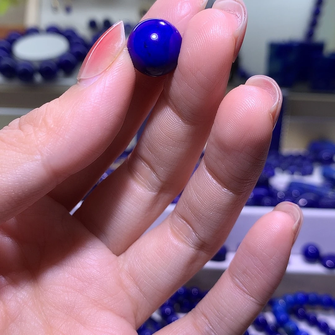 顺***为青金石未镶嵌天然原矿单圆珠12．3 m