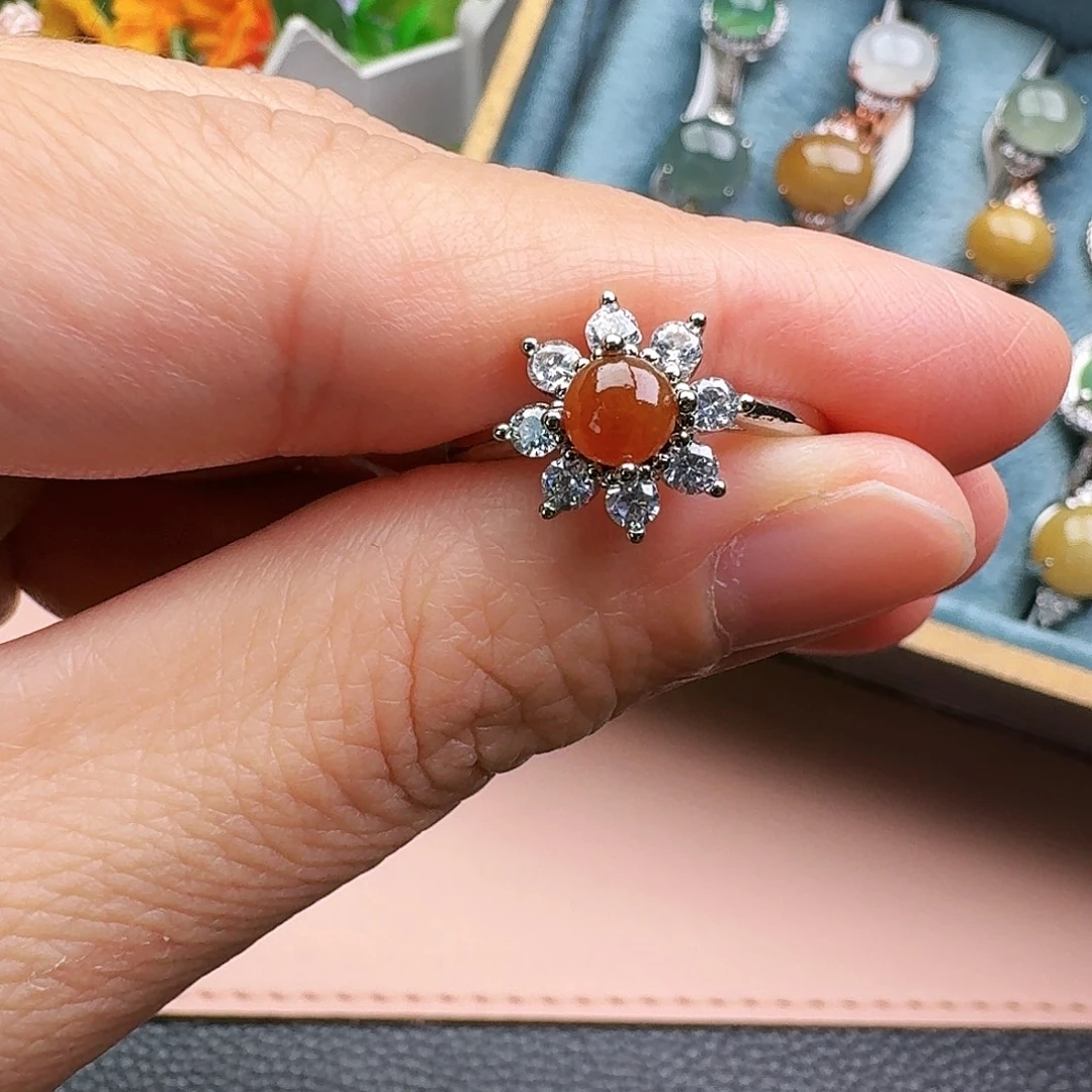 翡翠未镶嵌戒指福利