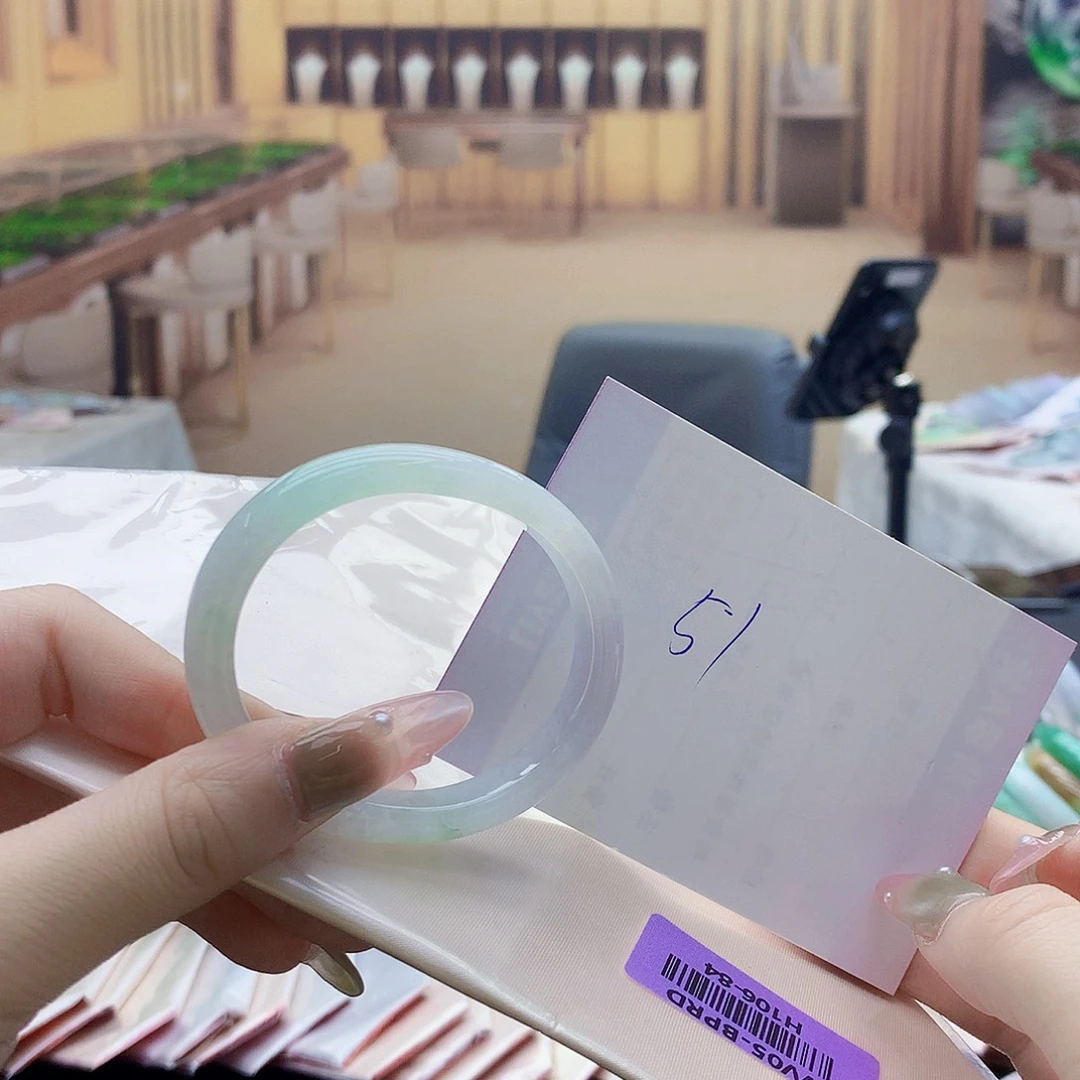 翡翠手镯未镶嵌kjjjjjjjjjjjj