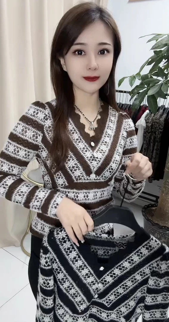 咖色撞色条纹蕾丝花边上衣女2025年冬季新款时尚潮流气质百搭洋气