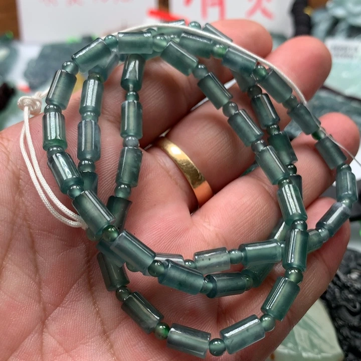 翡翠颈饰未镶嵌保真天然a货翡翠