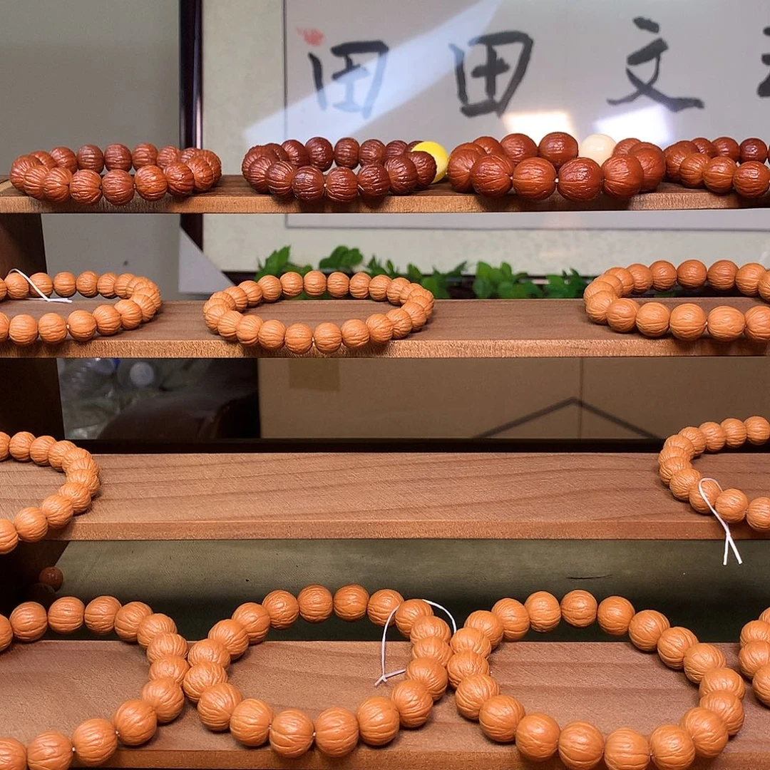 核桃L***L12南瓜手串