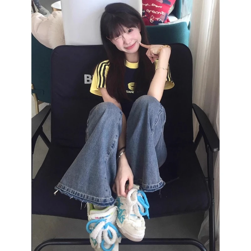 2025新款美式甜辣妹三条杠正肩短袖t恤女夏季撞色设计感短款上衣