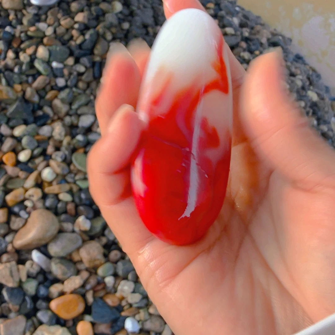 颈饰未镶嵌和田玉（糖玉）