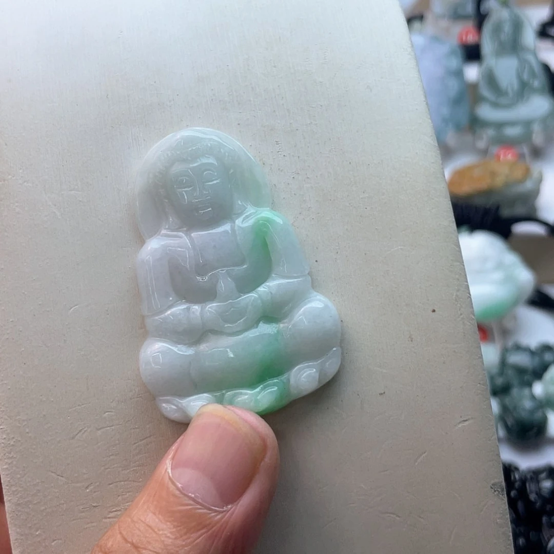 【闪购商品】翡翠未镶嵌颈饰一***水翡翠