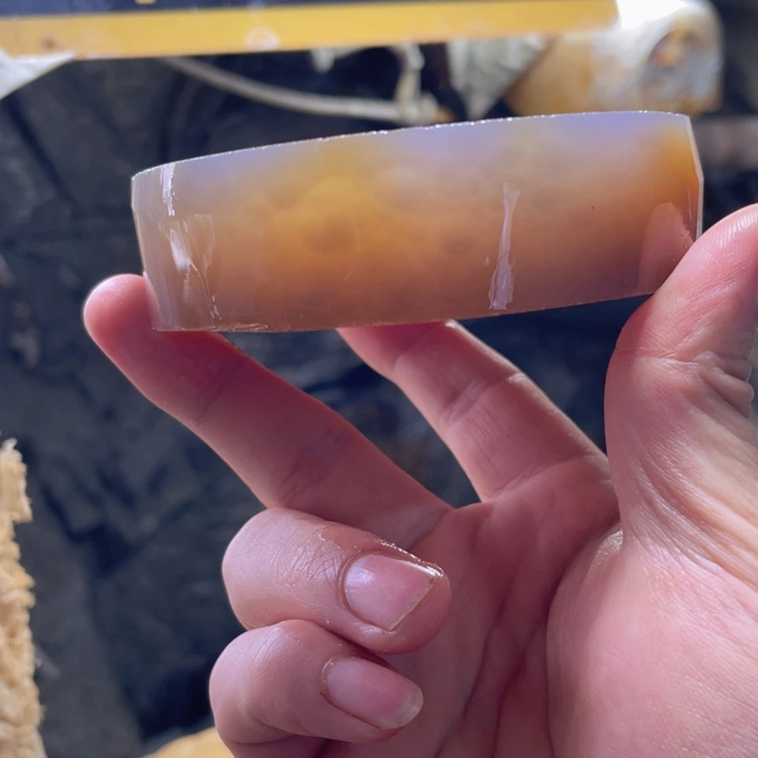 K***顺定制玛瑙手镯工费