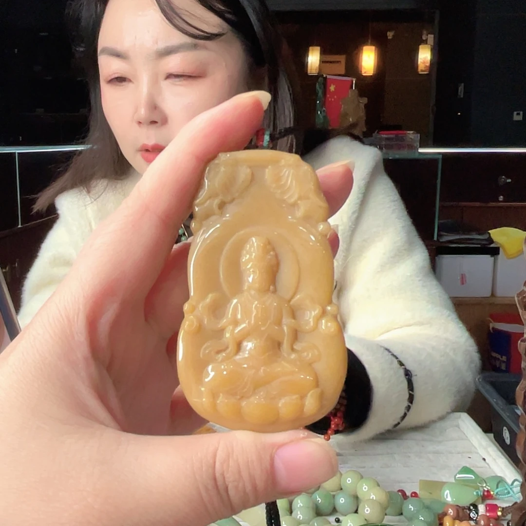 密玉（石英质玉）未镶嵌颈饰