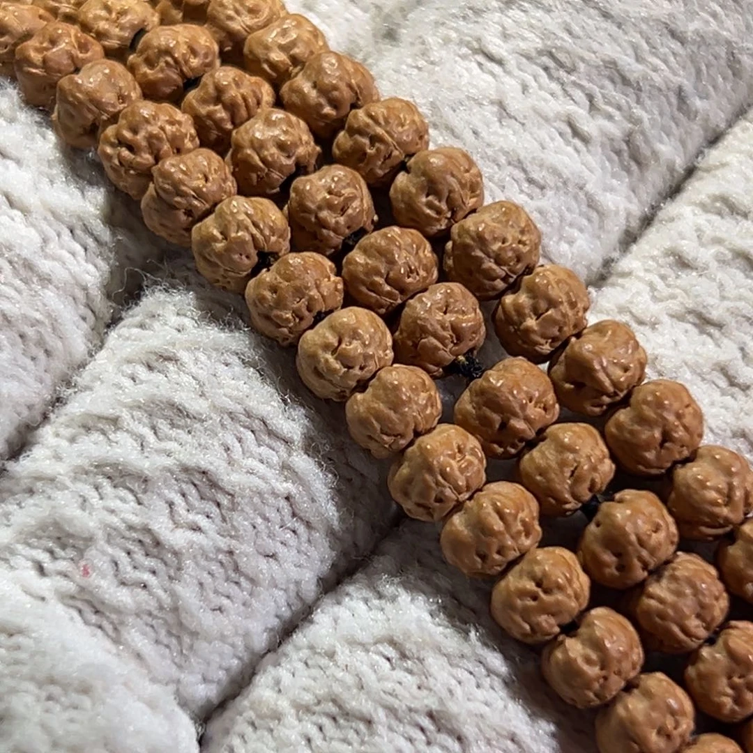 卡**王定制飞碟五爪金龙，原装扶手