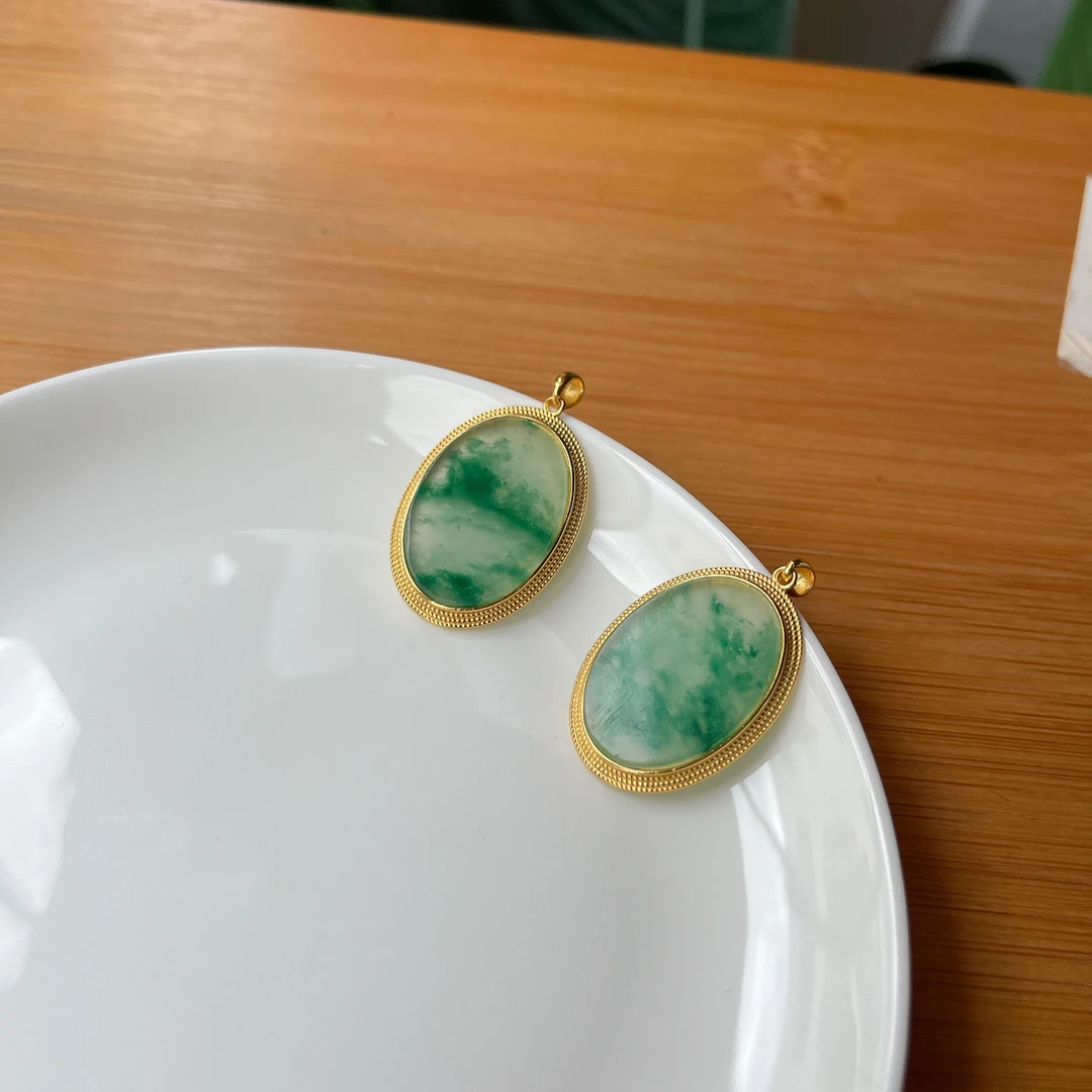 【珠宝厂长】约24*17mm独龙玉圆牌吊坠 多样性发一件