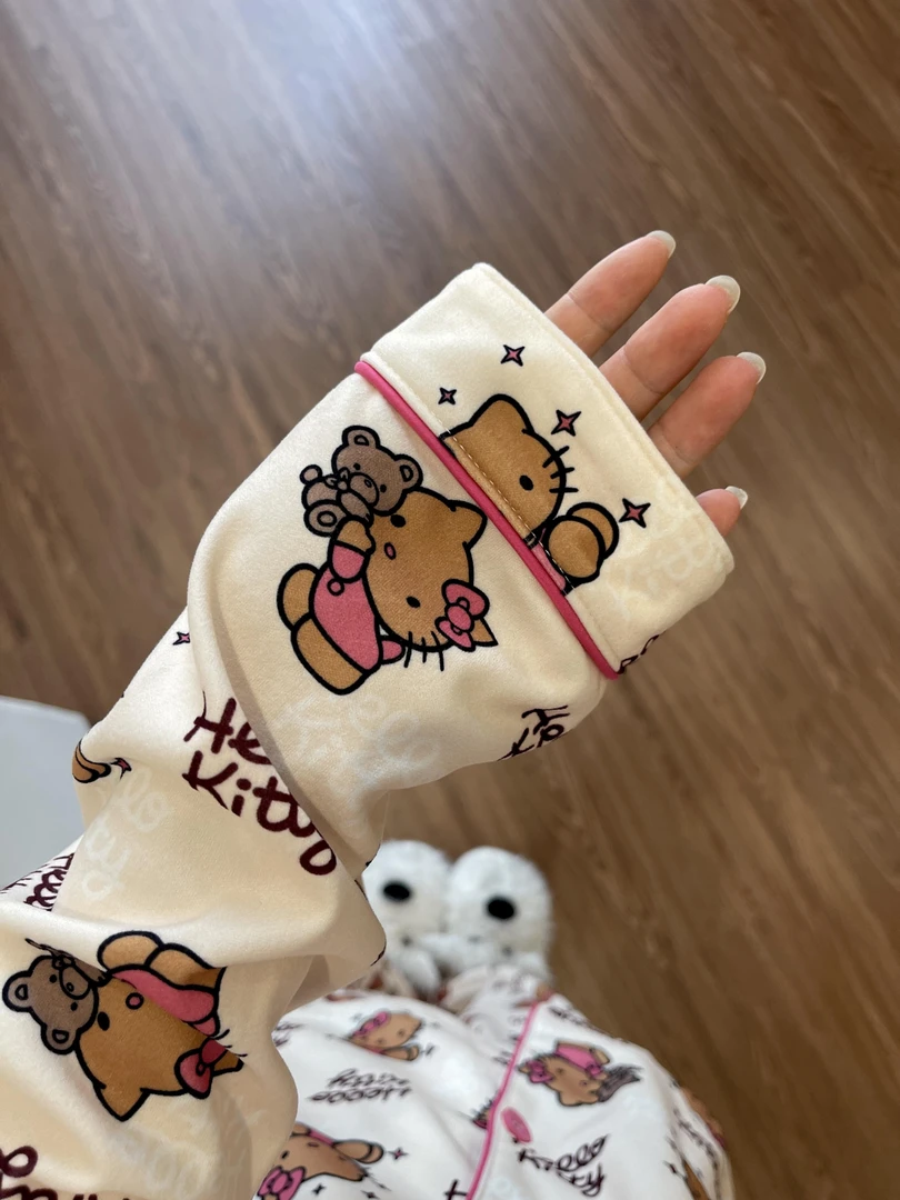 日系ins风甜美可爱卡通凯蒂猫睡衣女秋冬德绒保暖长袖长裤家居服