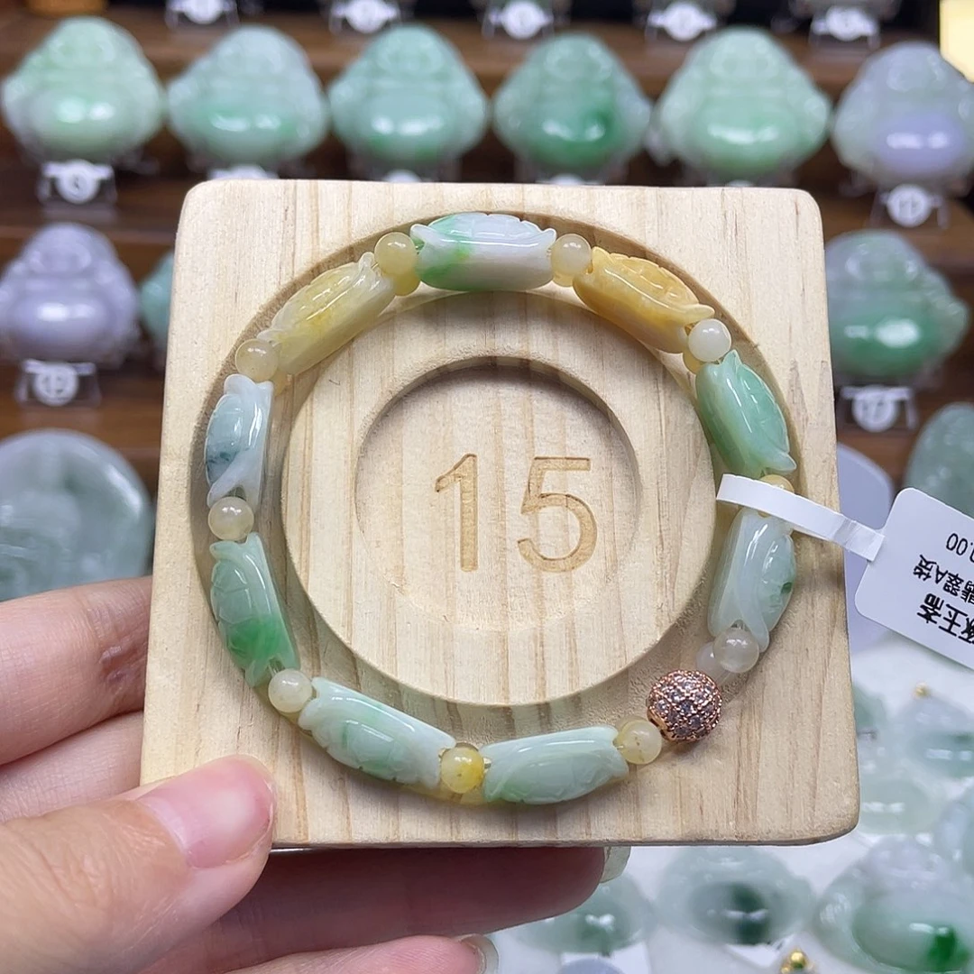 翡翠未镶嵌颈饰龟背手串