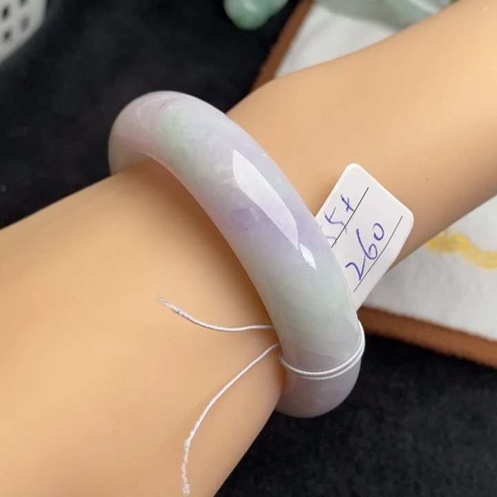 翡翠未镶嵌手镯7654055