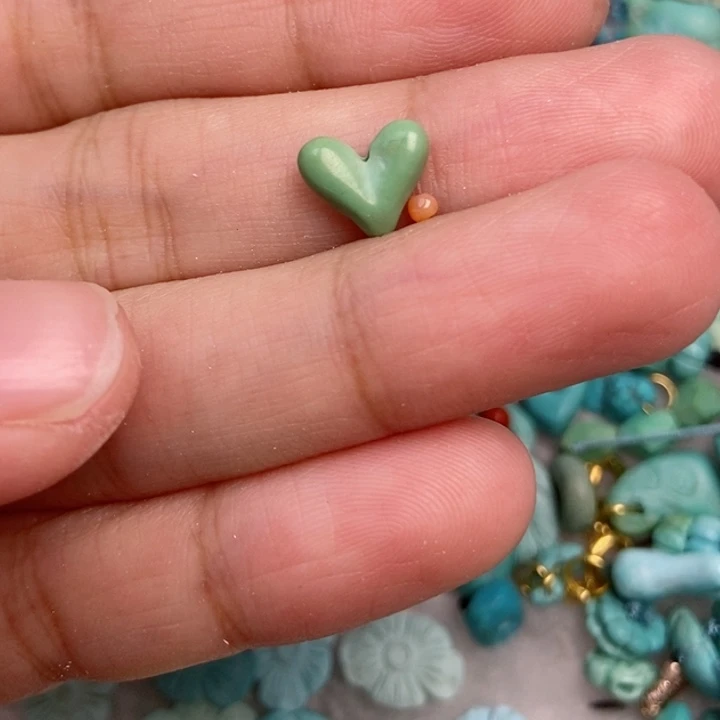 南红玛瑙未镶嵌珠宝奇石