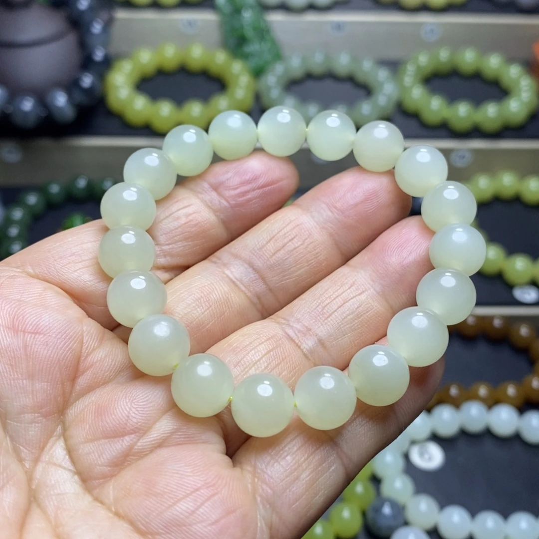 和田玉未镶嵌手串