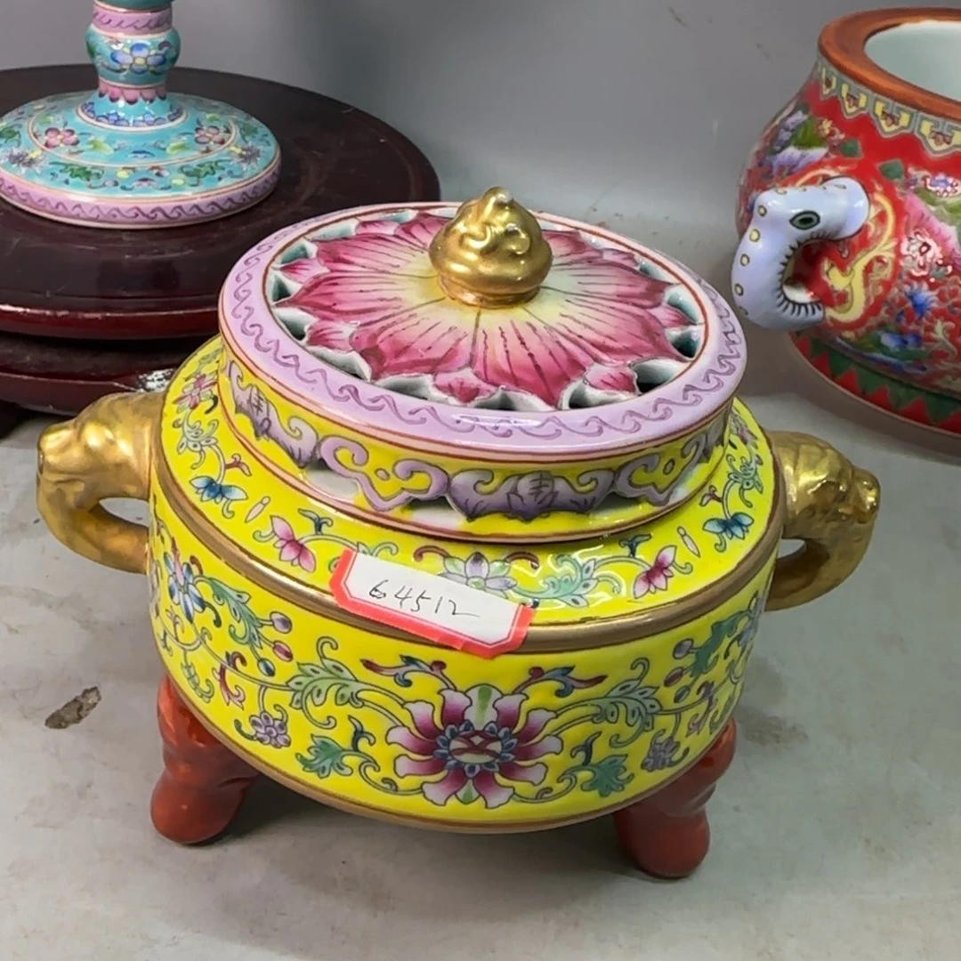 杯深*吸陶瓷精品展示中心
