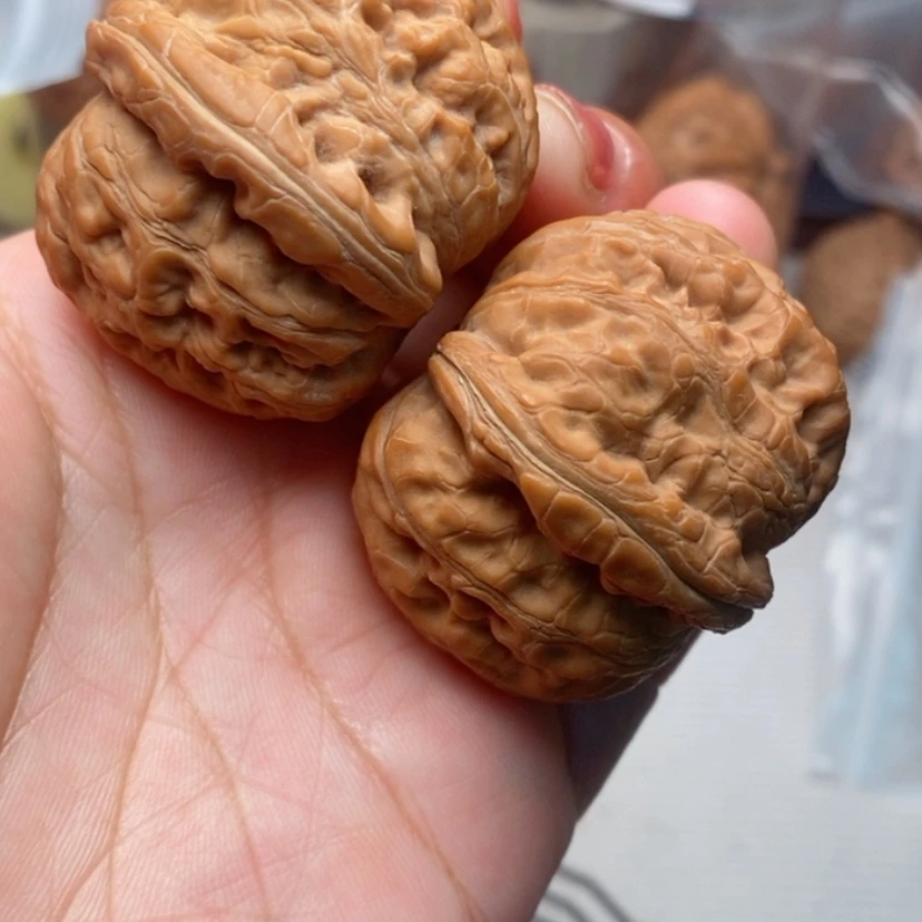 【闪购商品】文玩核桃吊坠元宝一对