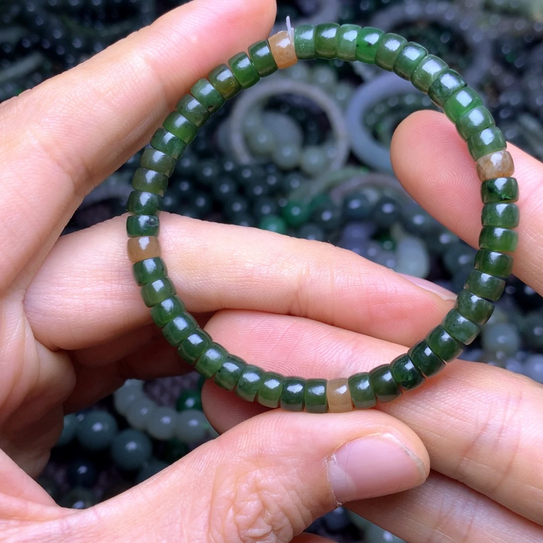 和田玉未镶嵌手串