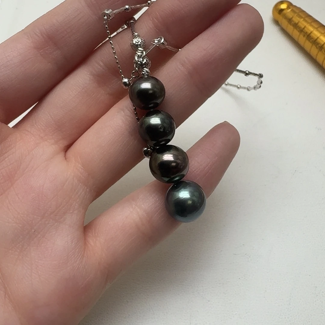 颈饰18K金镶嵌海水珍珠