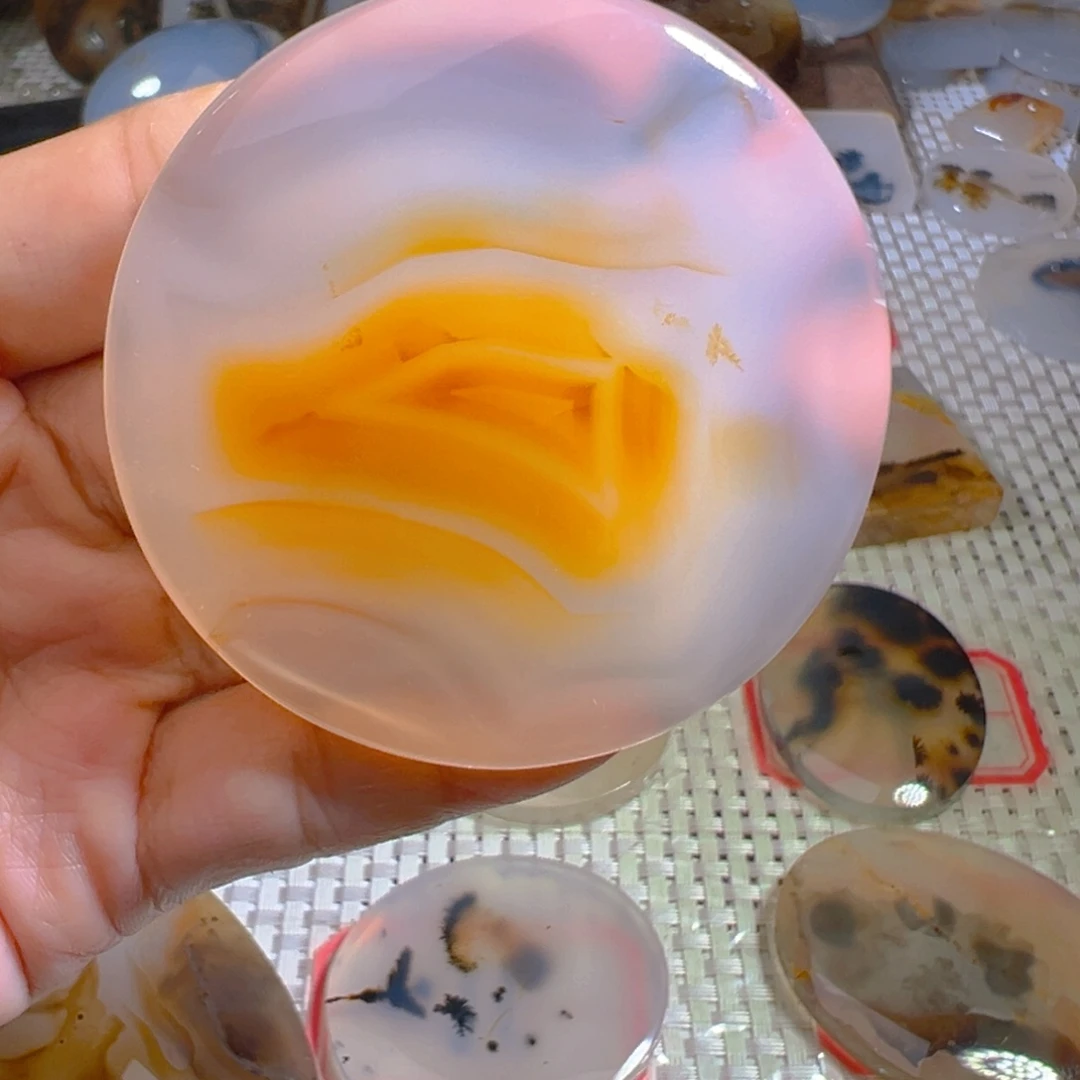 玛瑙/玉髓未镶嵌颈饰
