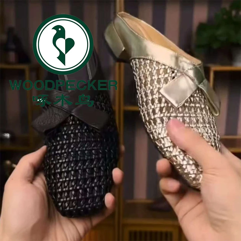 啄木鸟轻奢编织镂空蝴蝶结包头拖鞋女外穿2025年夏新款中跟穆勒鞋