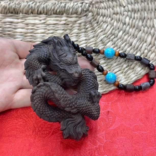 241 实木镂雕盘龙车挂摆件摆件创意精美