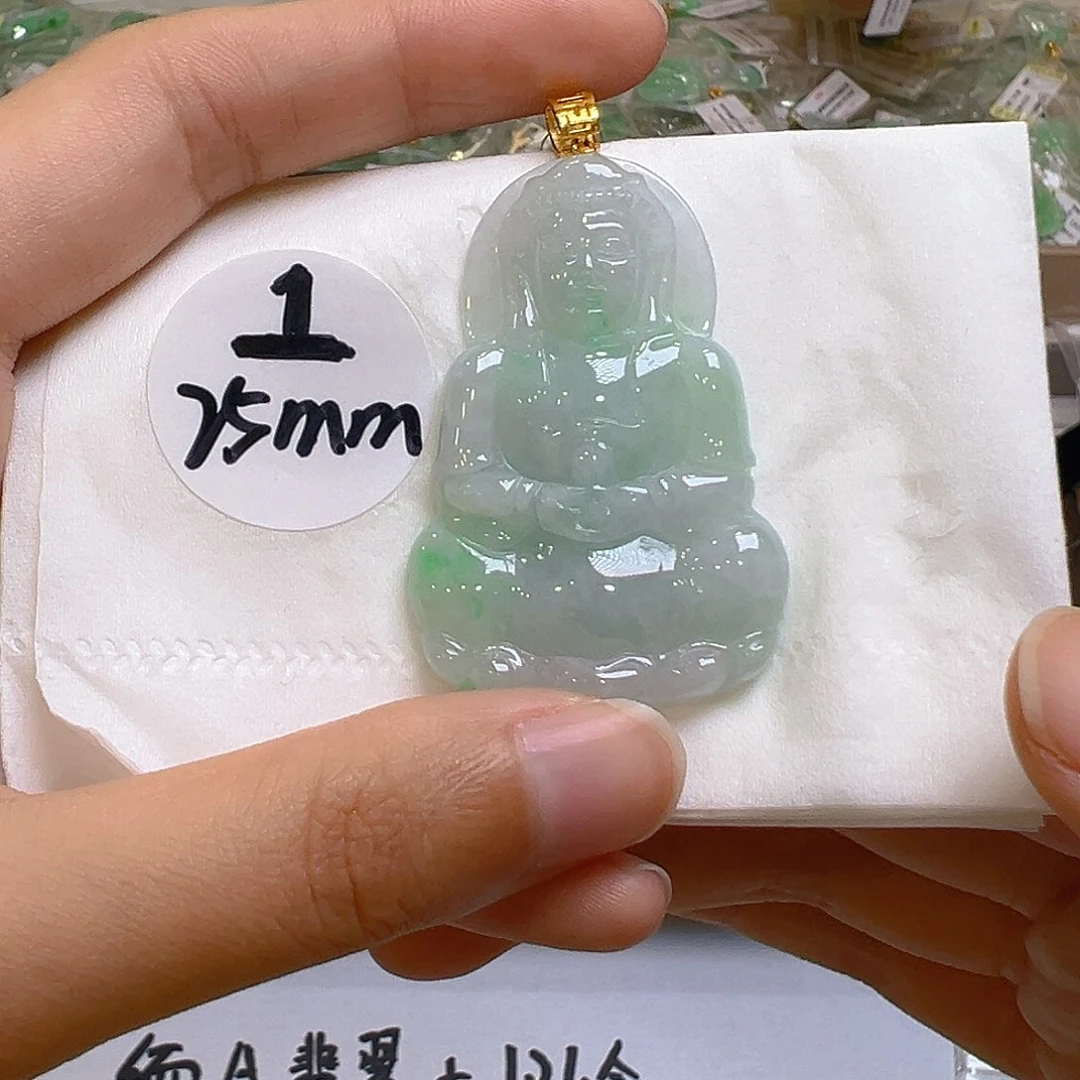 翡翠18K金镶嵌颈饰翡翠