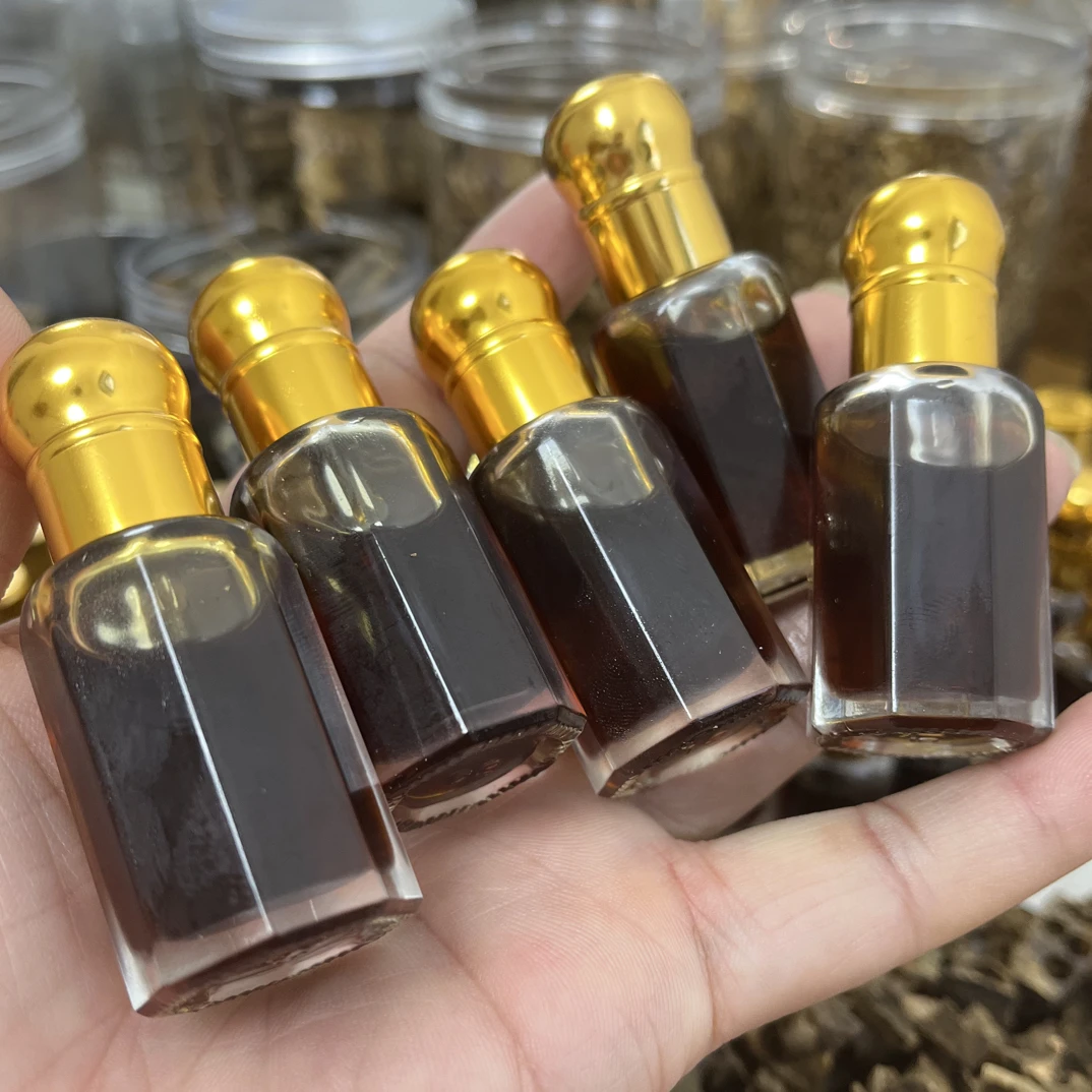 绿奇楠沉香黑棋精油10克装一瓶（性价比高）可薰香品香多样性发其一