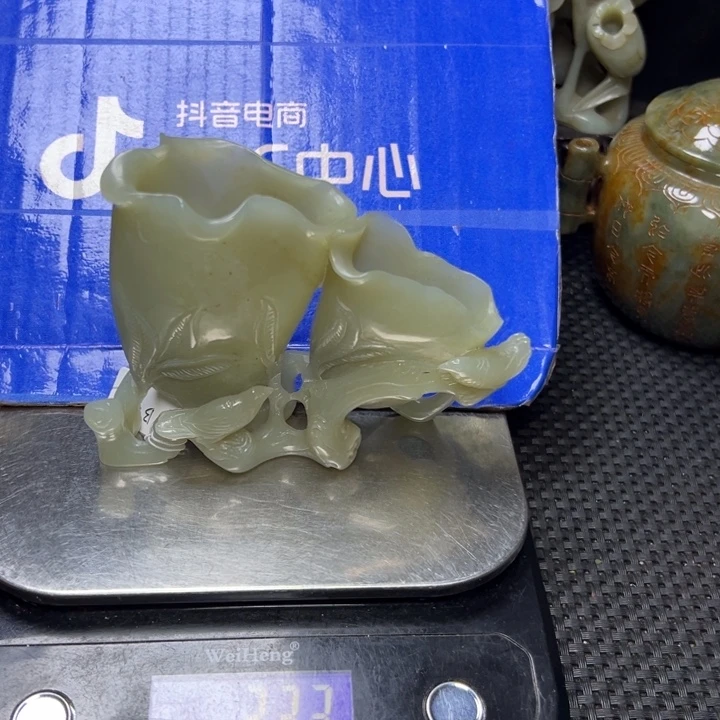 千***壶和田玉未镶嵌挂件